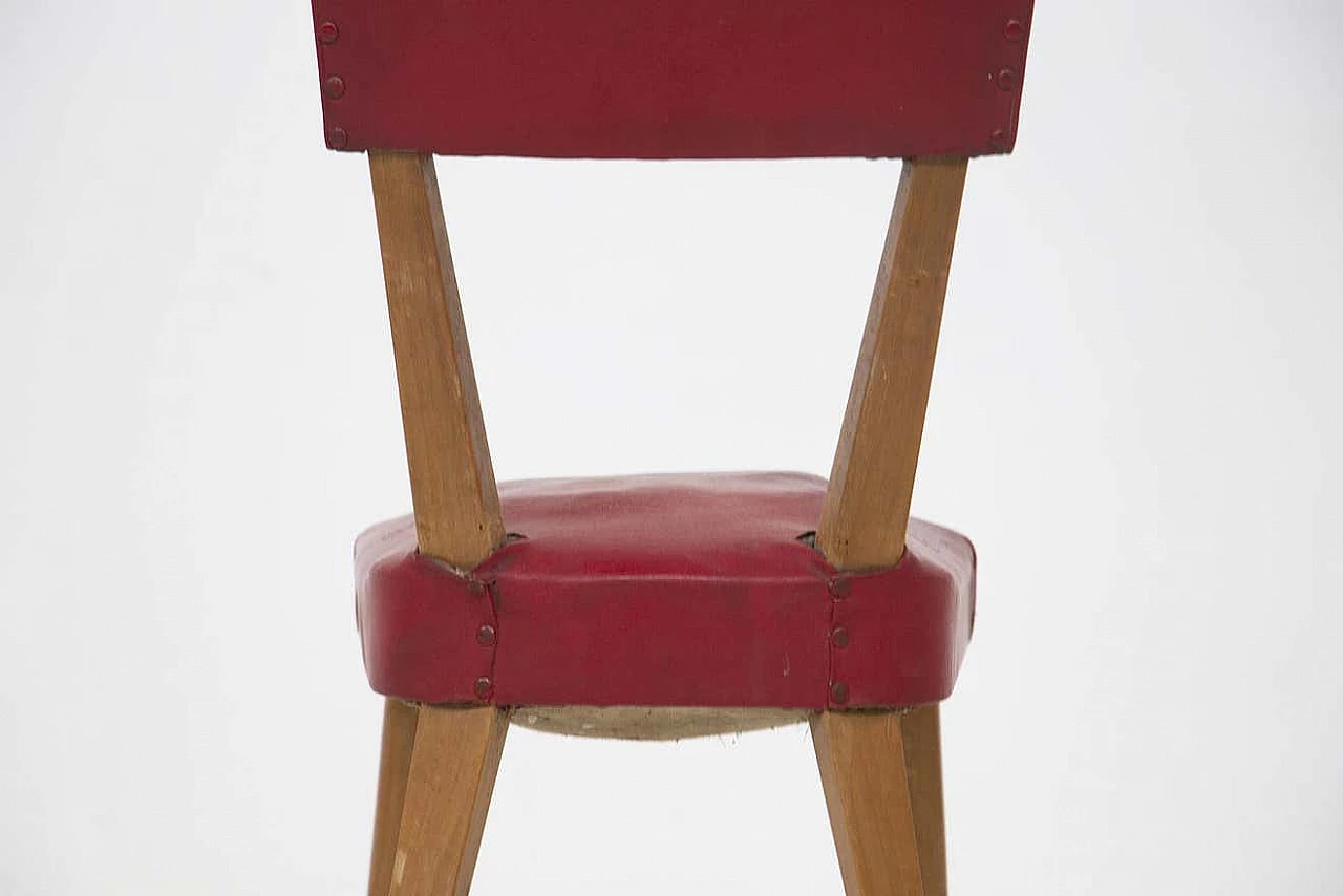 4 Sedie in legno rivestite in skai rosso, anni '50 2