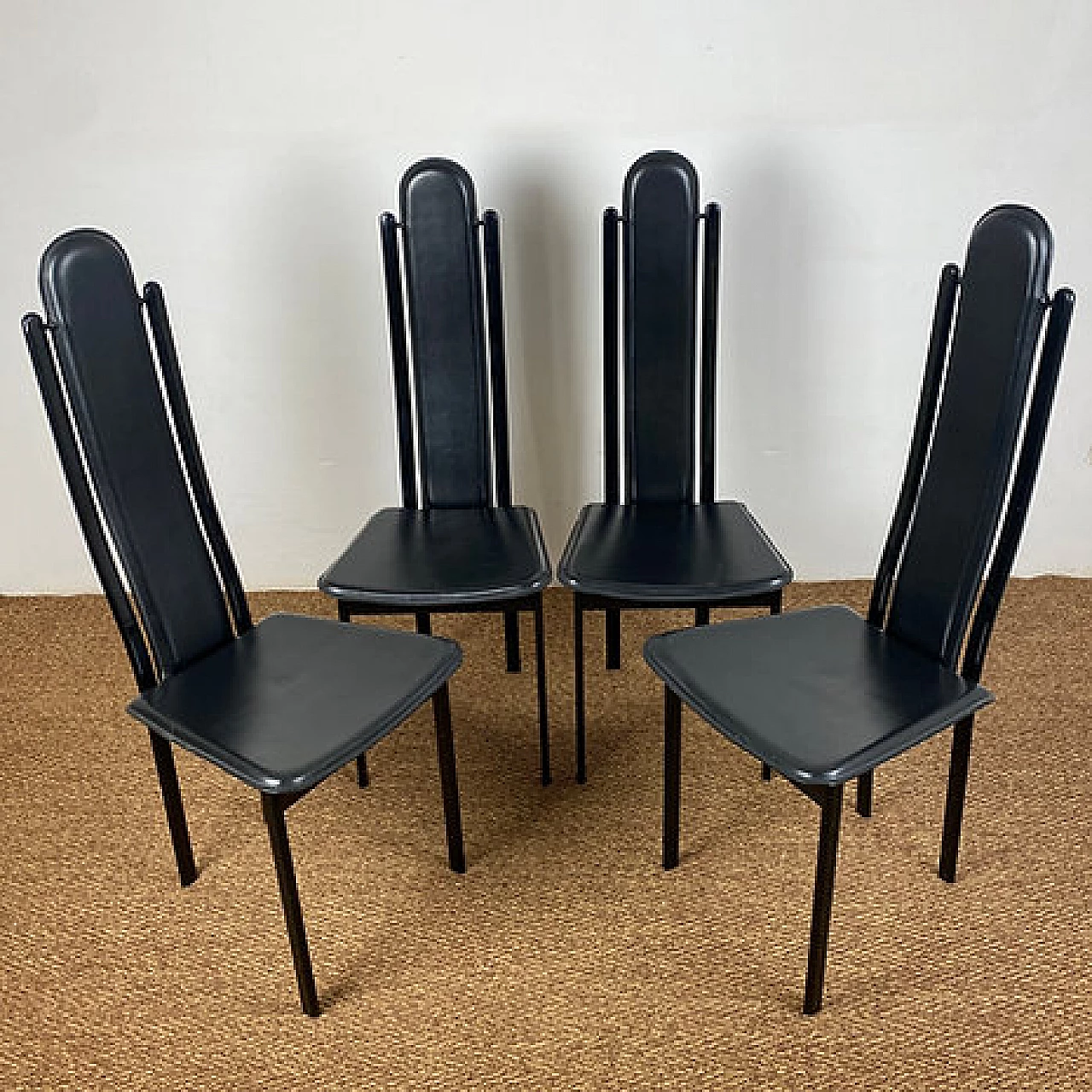 4 Sedie con schienale alto in acciaio e cuoio di Recanatini, anni '80 1