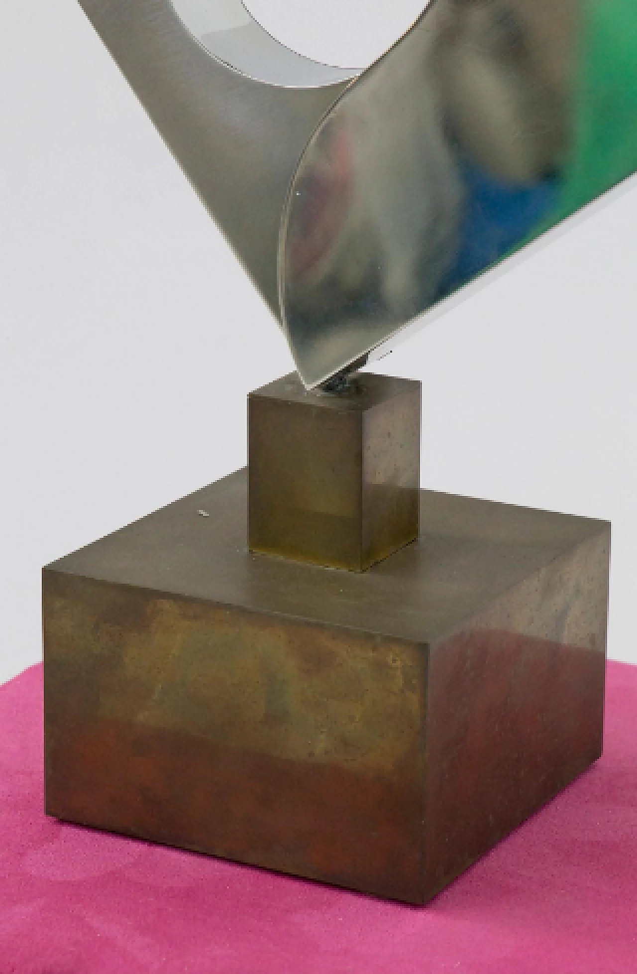 Carmelo Cappello, Spirale Triangolare, scultura in metallo, 1978 4