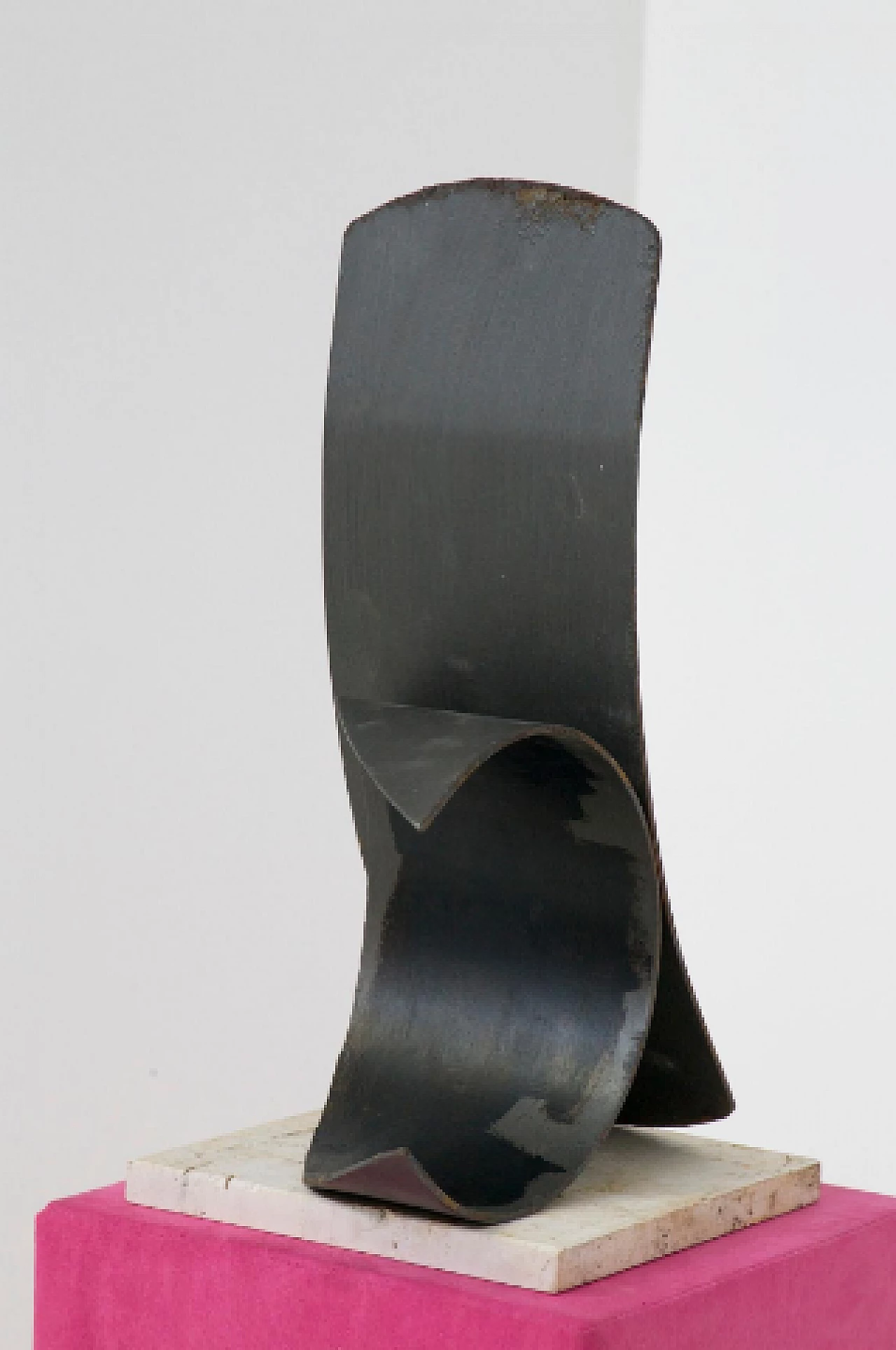 Antonio Del Donno, wrought iron and travertine sculpture, 1991 5