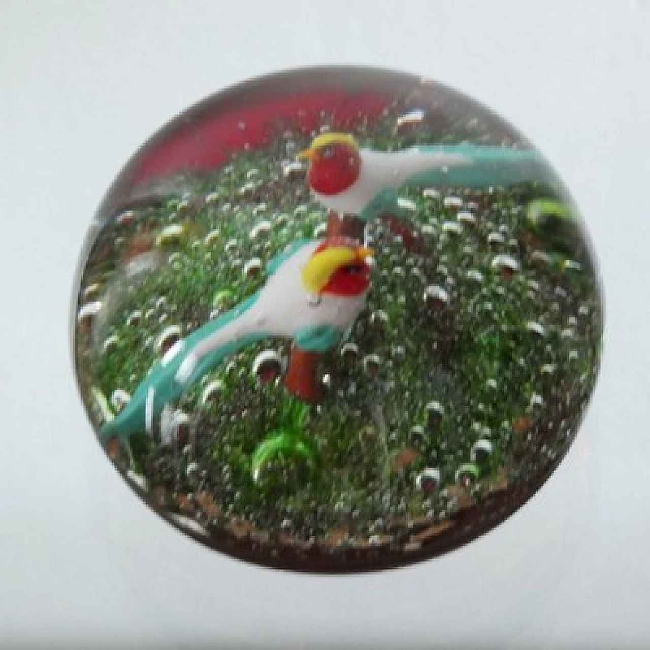 Murano glass paperweight with pair of lovebirds, 1950s 5