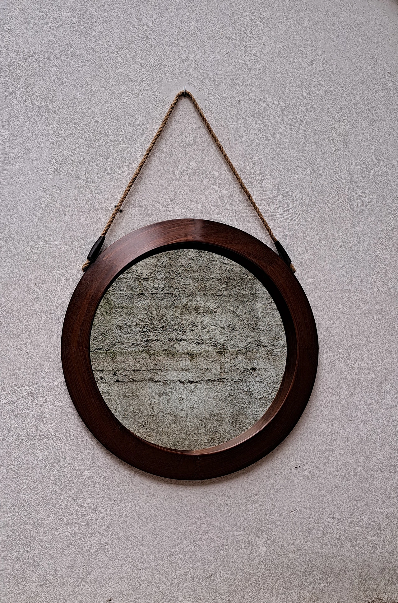 Round teak and hemp mirror by Santambrogio and De Berti, 1960s 1