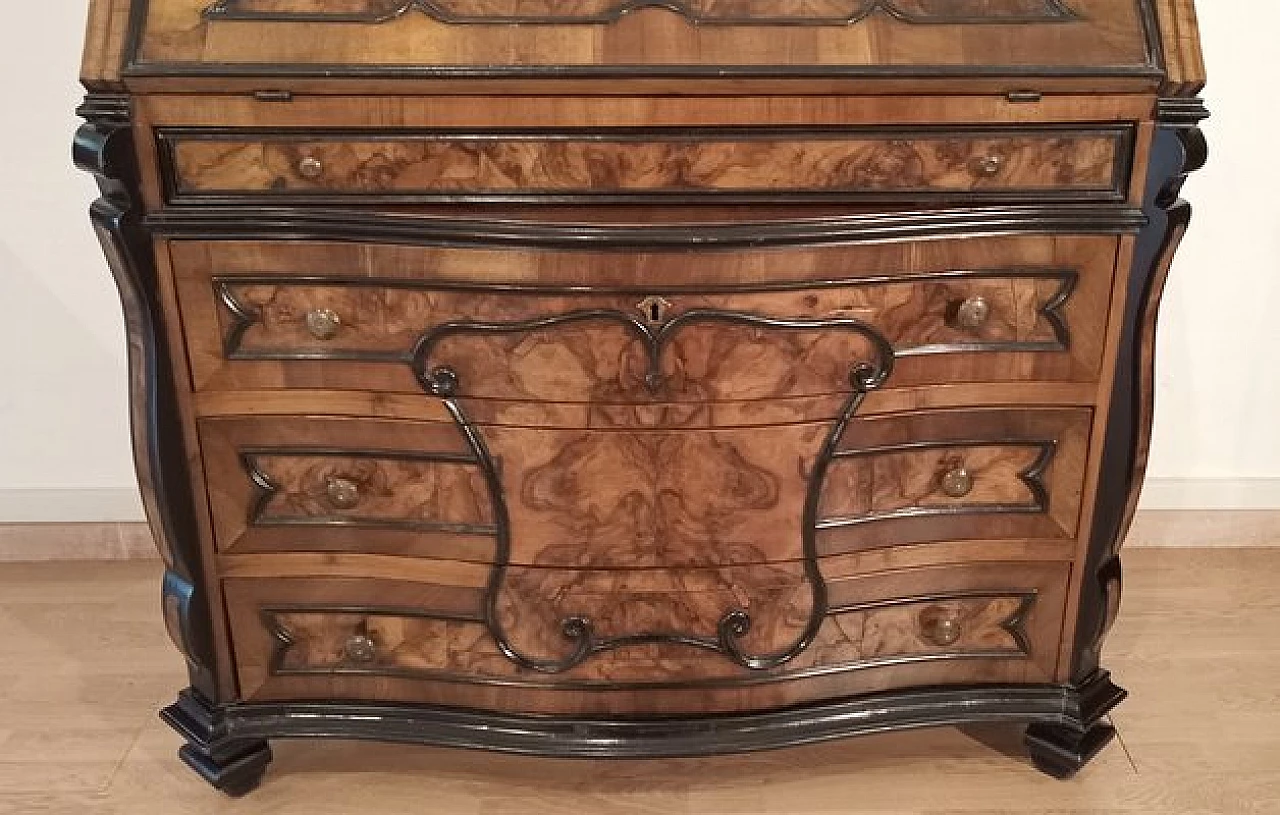 Louis XIV walnut dresser with flap, 18th century 22