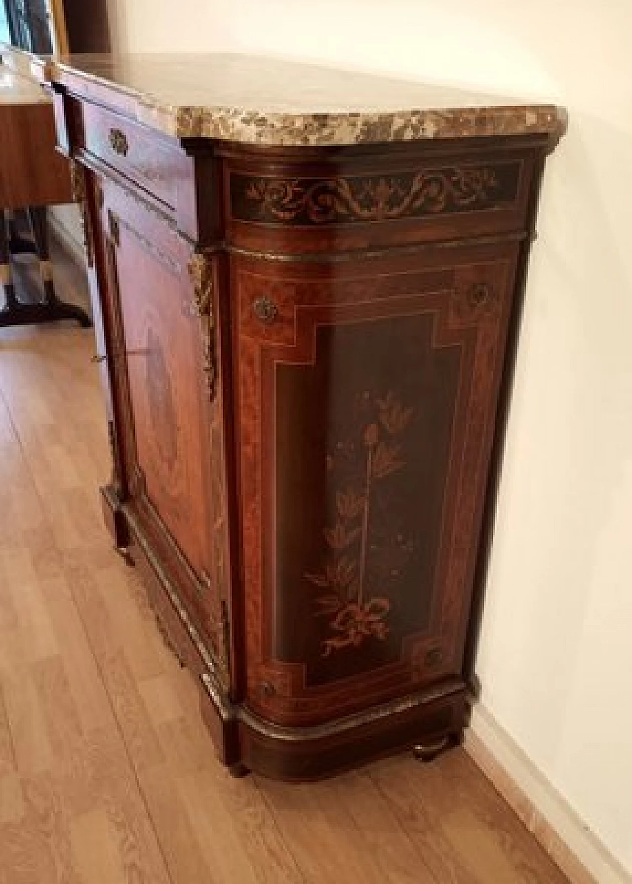 Credenza in legno intarsiato con piano in marmo, anni '60 5