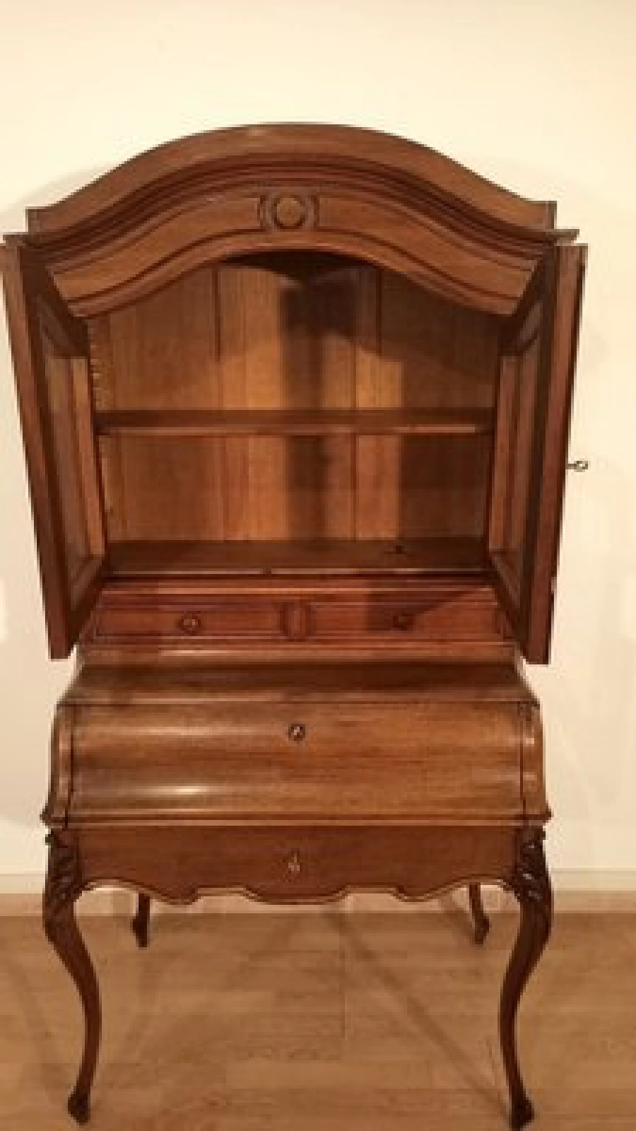Walnut, maple and oak secrétaire with showcase, 19th century 8