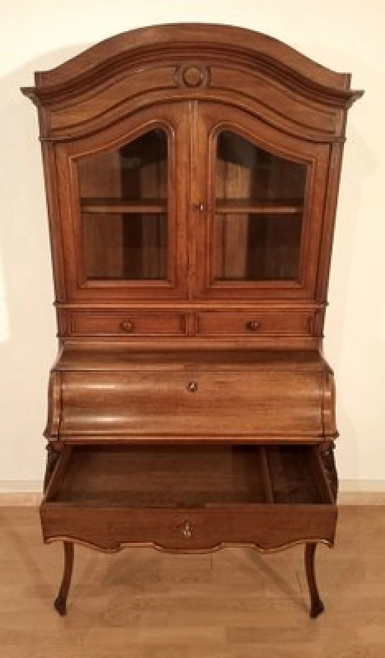 Walnut, maple and oak secrétaire with showcase, 19th century 12