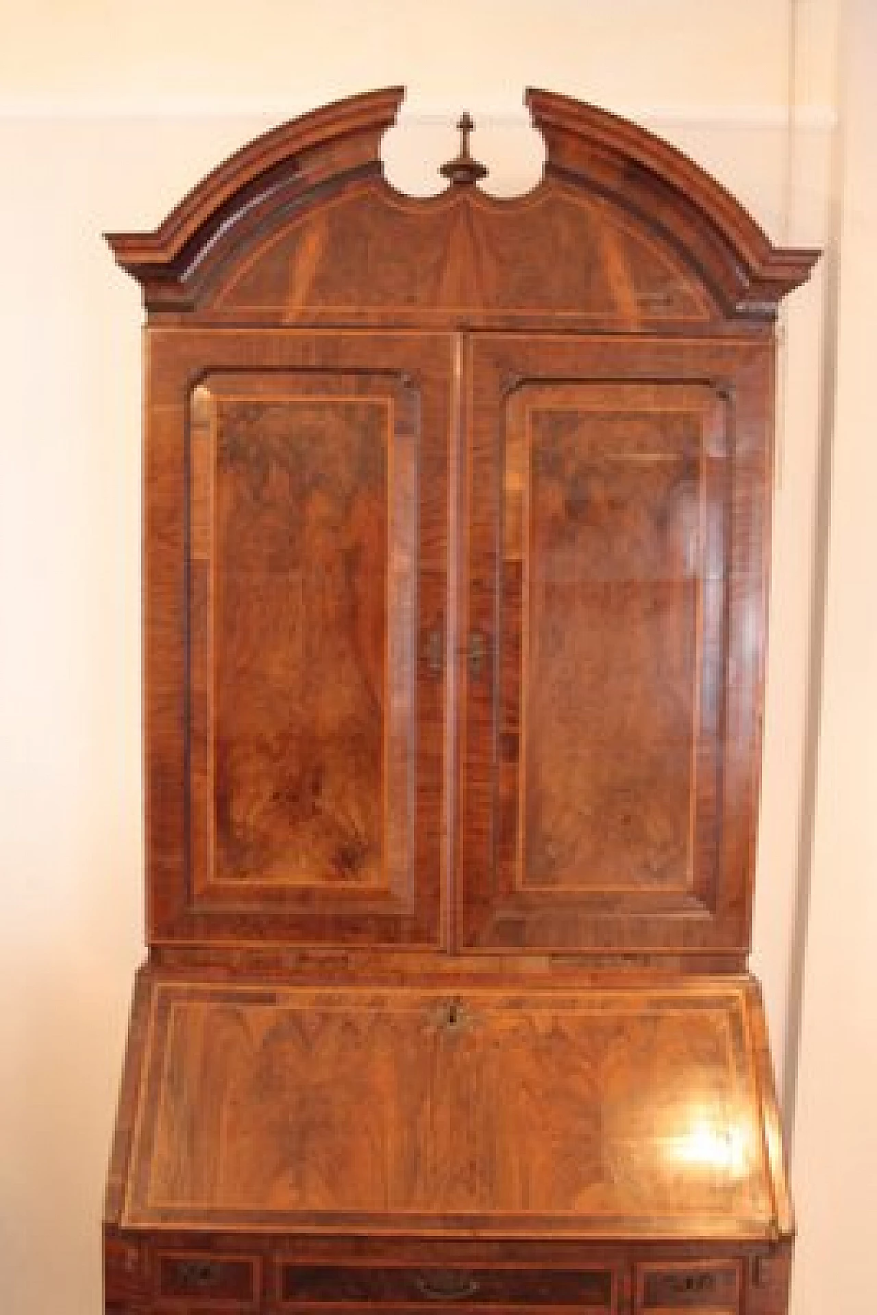 English Louis XVI solid oak secrétaire, late 18th century 4