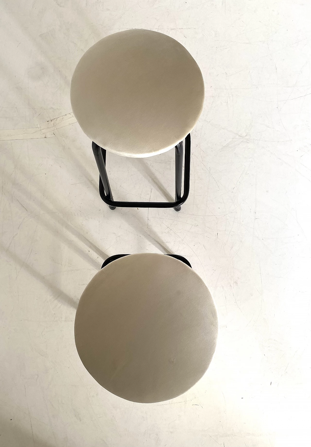 Pair of iron and beige velvet stools, 1960s 3