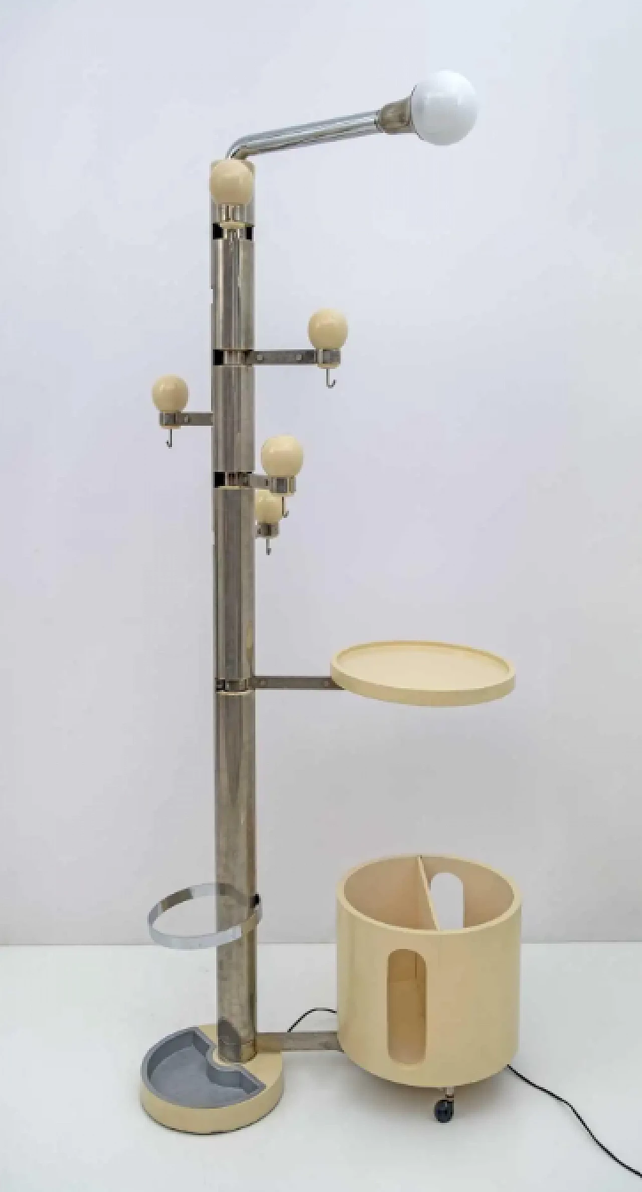 Sculptural floor lamp with steel coat stand and umbrella stand, 1960s 2