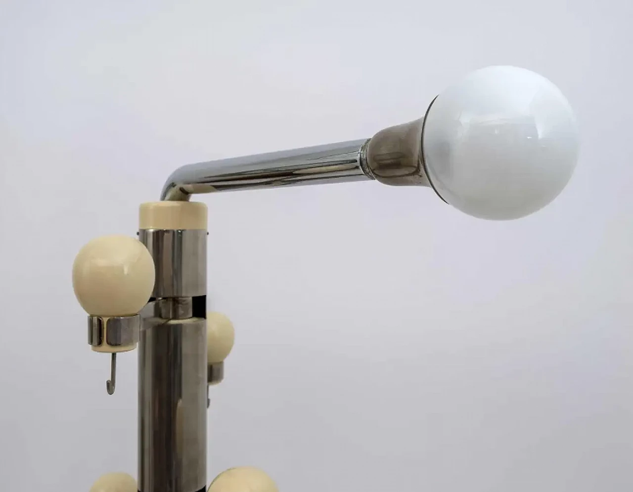 Sculptural floor lamp with steel coat stand and umbrella stand, 1960s 7
