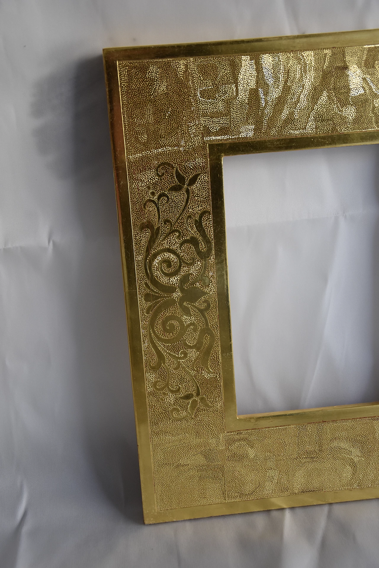 Gold frame in wood and 24K gold, 2000s 3