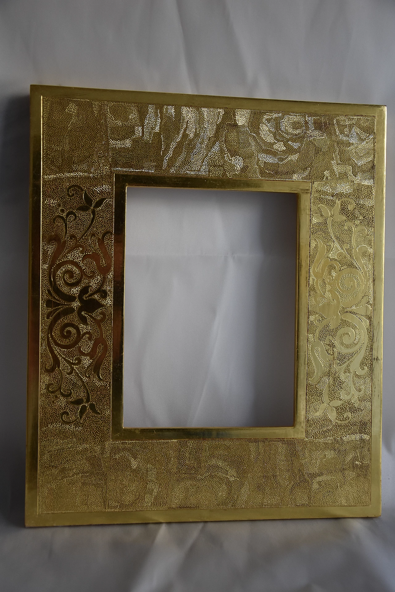 Gold frame in wood and 24K gold, 2000s 6