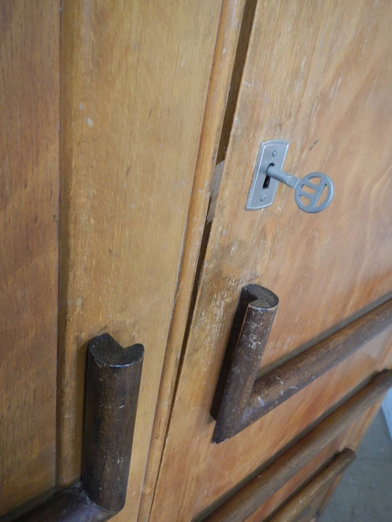 Beechwood office cupboard with three shelves, 1940s 11