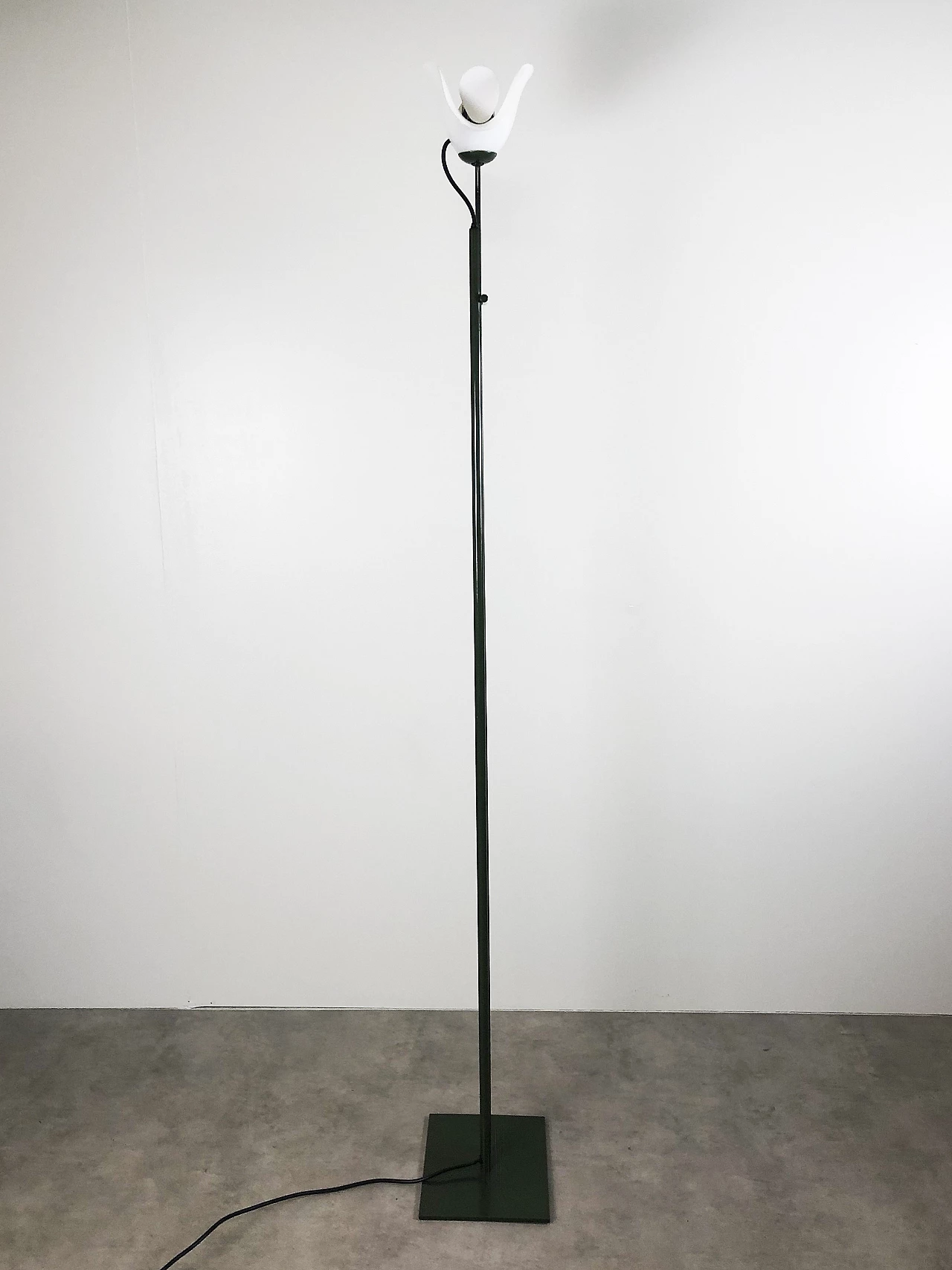Flower floor lamp by Renè Kemna for Piuluce Sirrah, 1990s 2