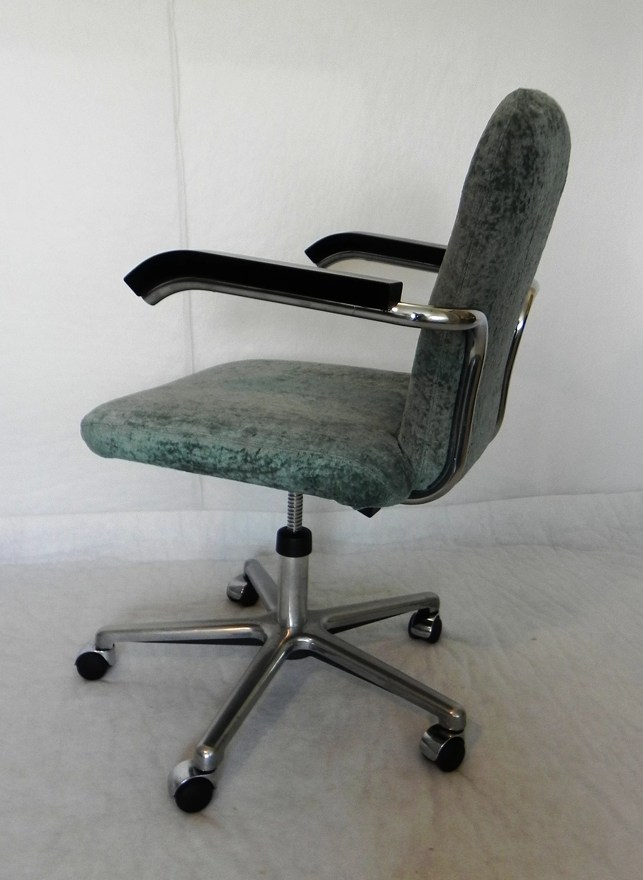 Brera office chair by Yoshiyasu Ito for Simon Gavina, 1980s 7