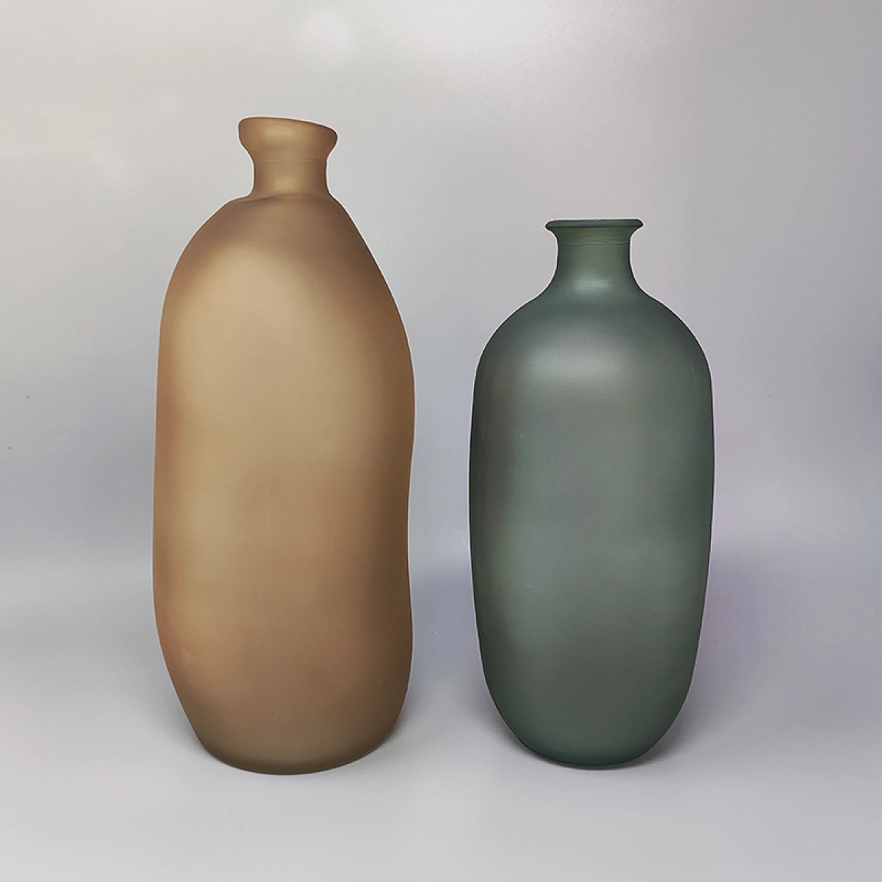 Coppia di vasi in vetro di Murano colorato di Dogi, anni '70 1
