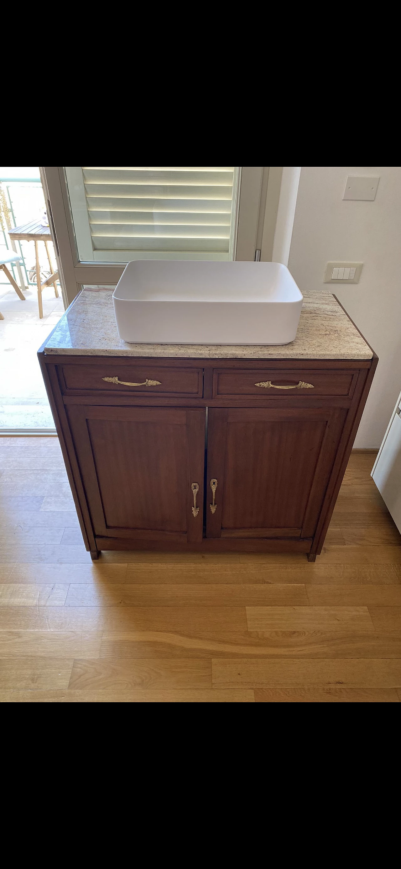 Mobile da bagno con piano in marmo rosato, inizio '900 1