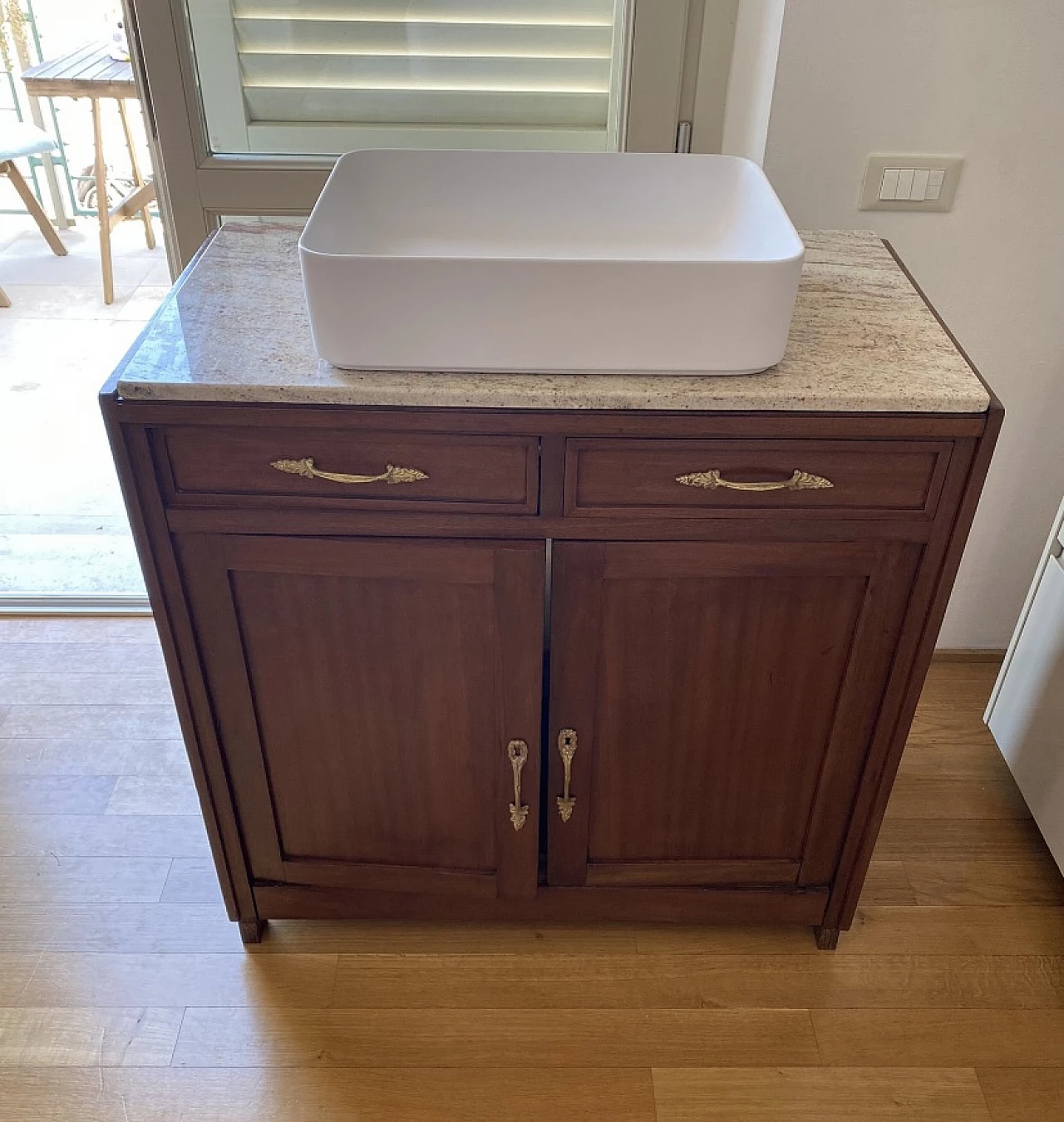 Mobile da bagno con piano in marmo rosato, inizio '900 8