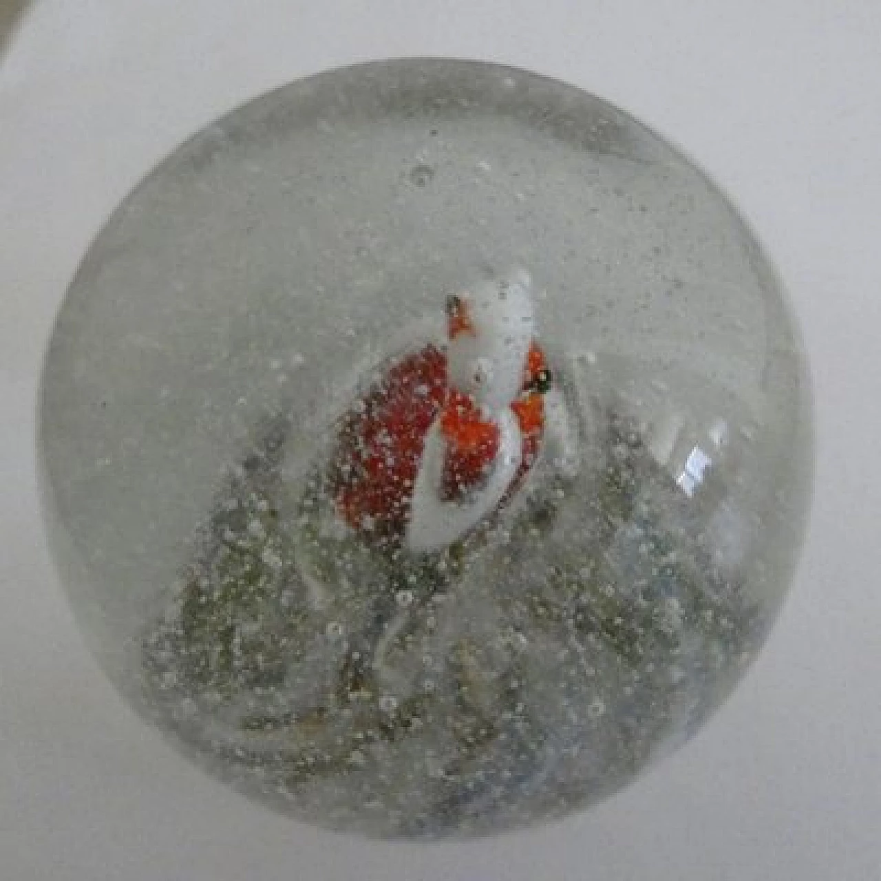 Murano glass paperweight with penguin and snowflakes, 1920s 3