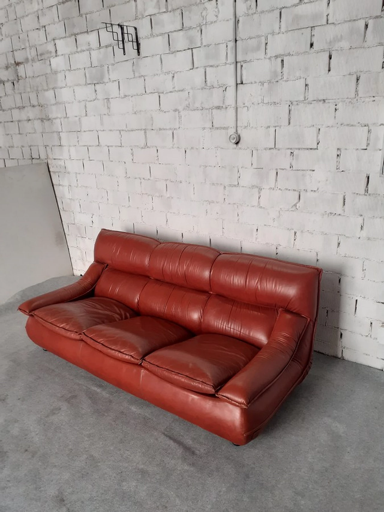 Leather sofa by Lev & Lev, 1970s 2