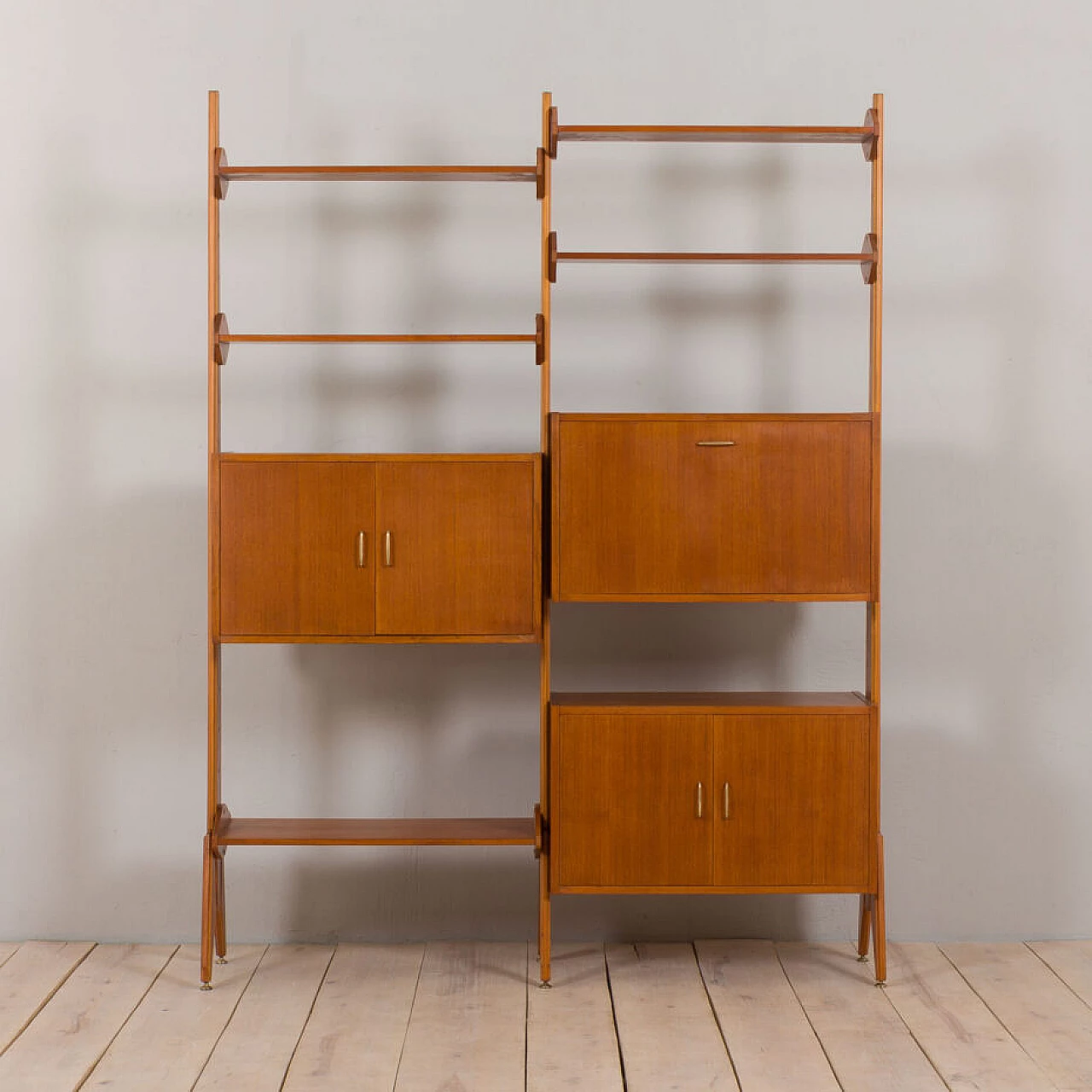 Teak bookcase with three cabinets in the style of Vittorio Dassi, 1960s 3