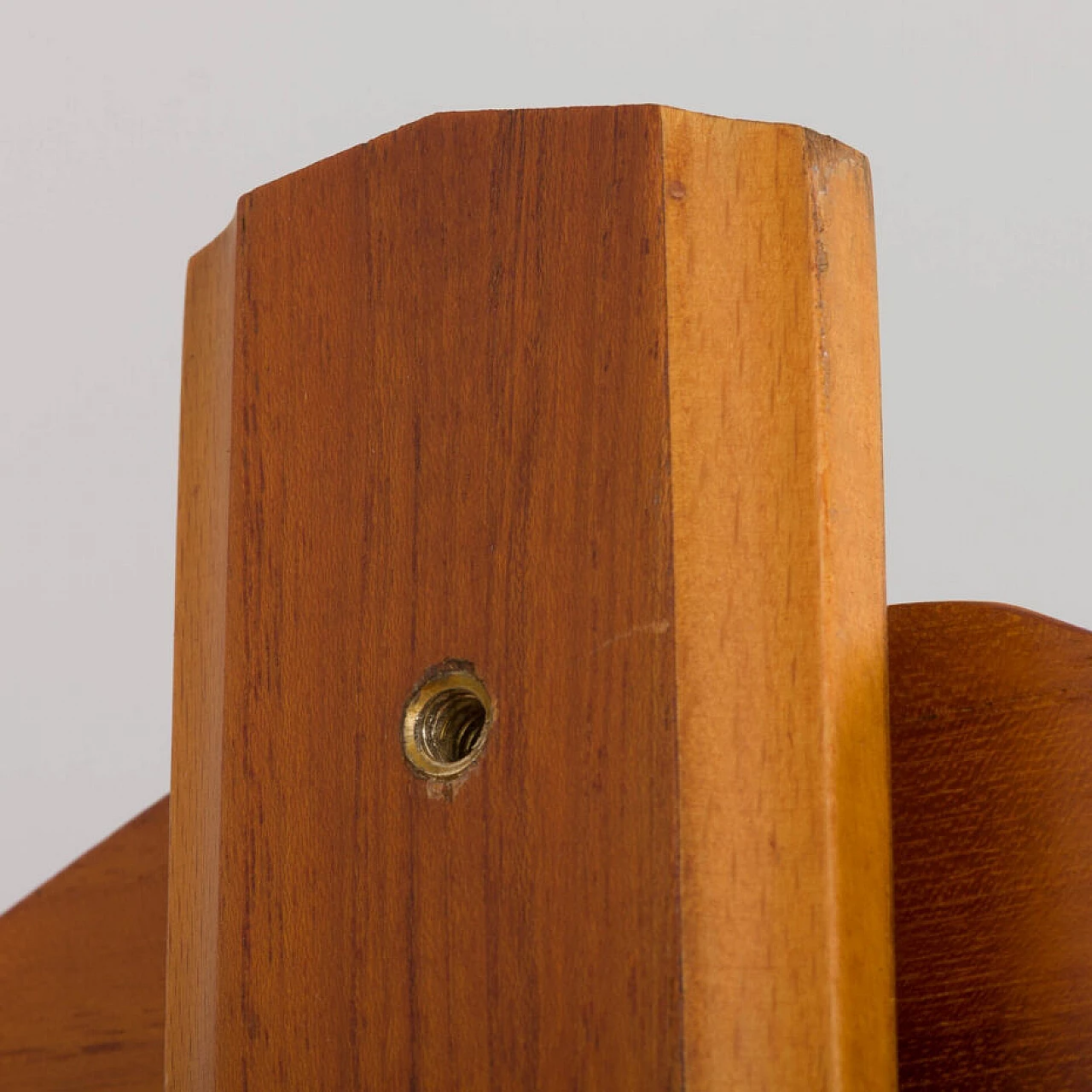 Libreria in teak con tre mobiletti nello stile di Vittorio Dassi, anni '60 12