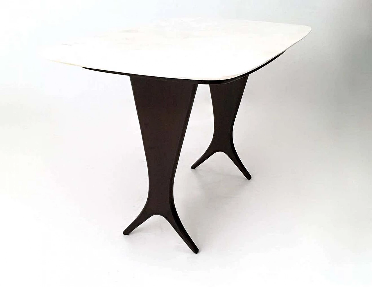 Ebonised walnut coffee table with Carrara marble top attributed to Guglielmo Ulrich, 1940s 4