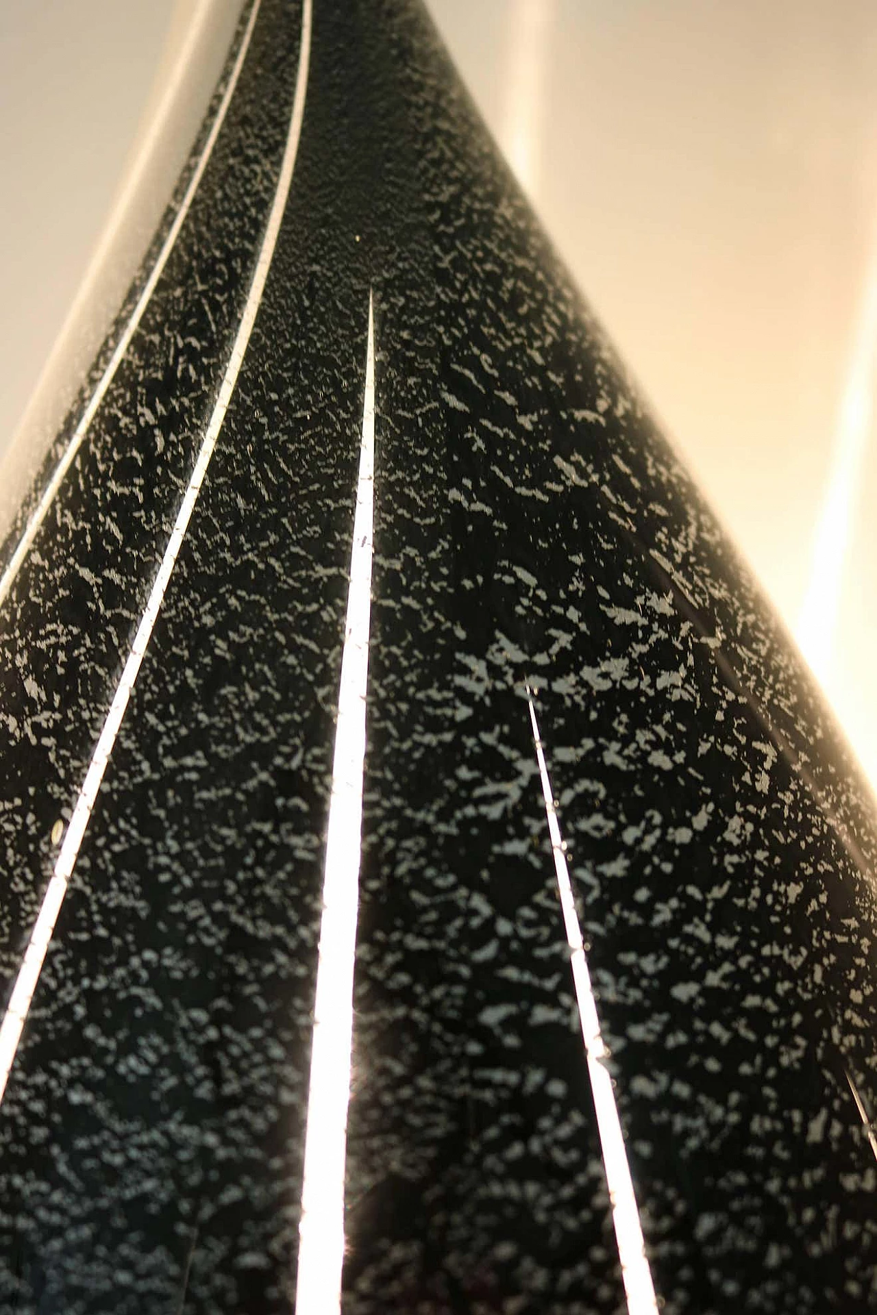 Pinguino table lamp in black and white Murano glass with silver scales, 1980s 5