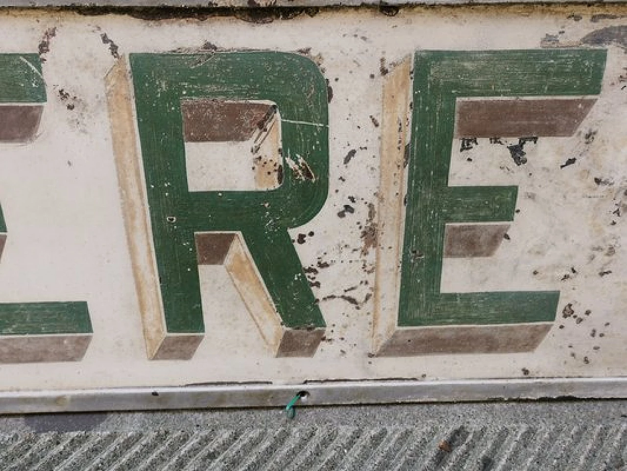 Insegna di barbiere in metallo, anni '40 6