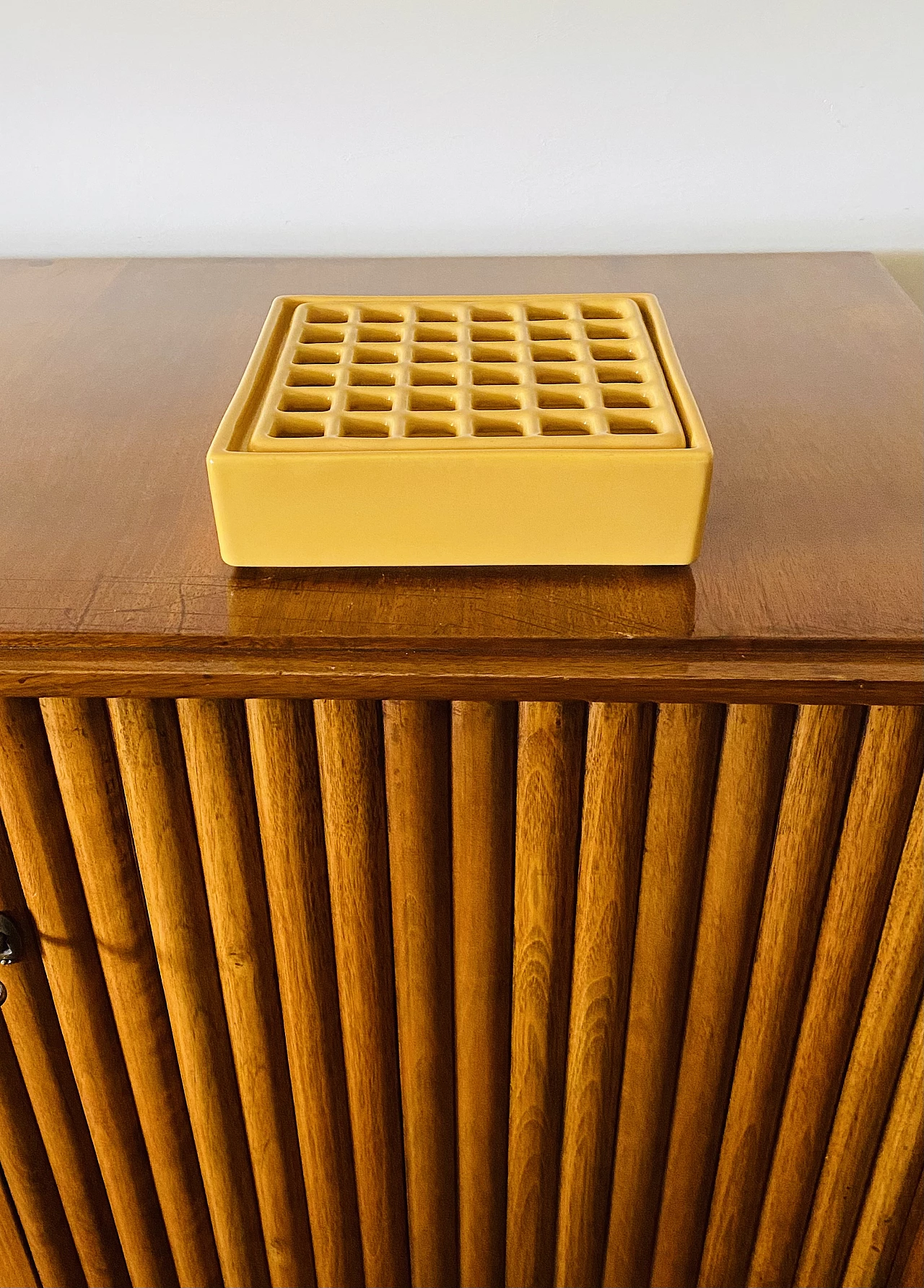 Posacenere in ceramica gialla di Franco Bucci, anni '70 4