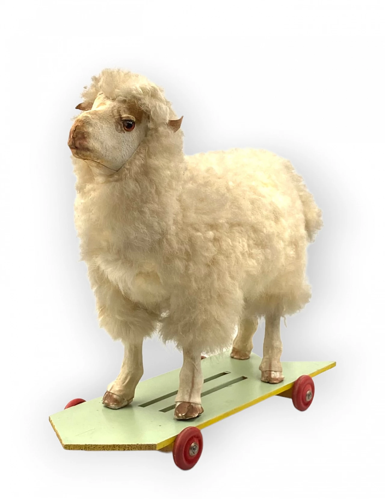 Wool and wood toy sheep with wheels 10