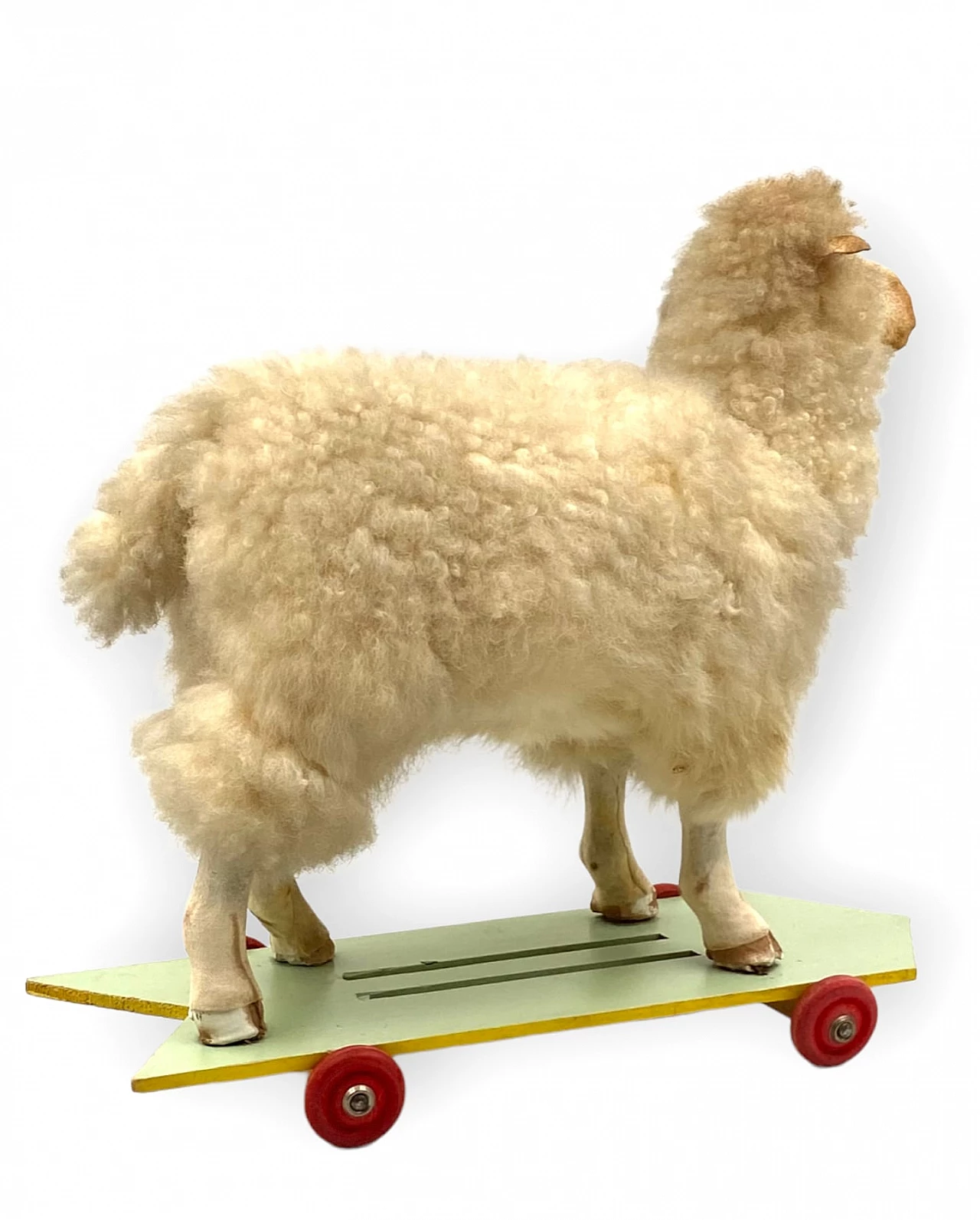 Wool and wood toy sheep with wheels 15