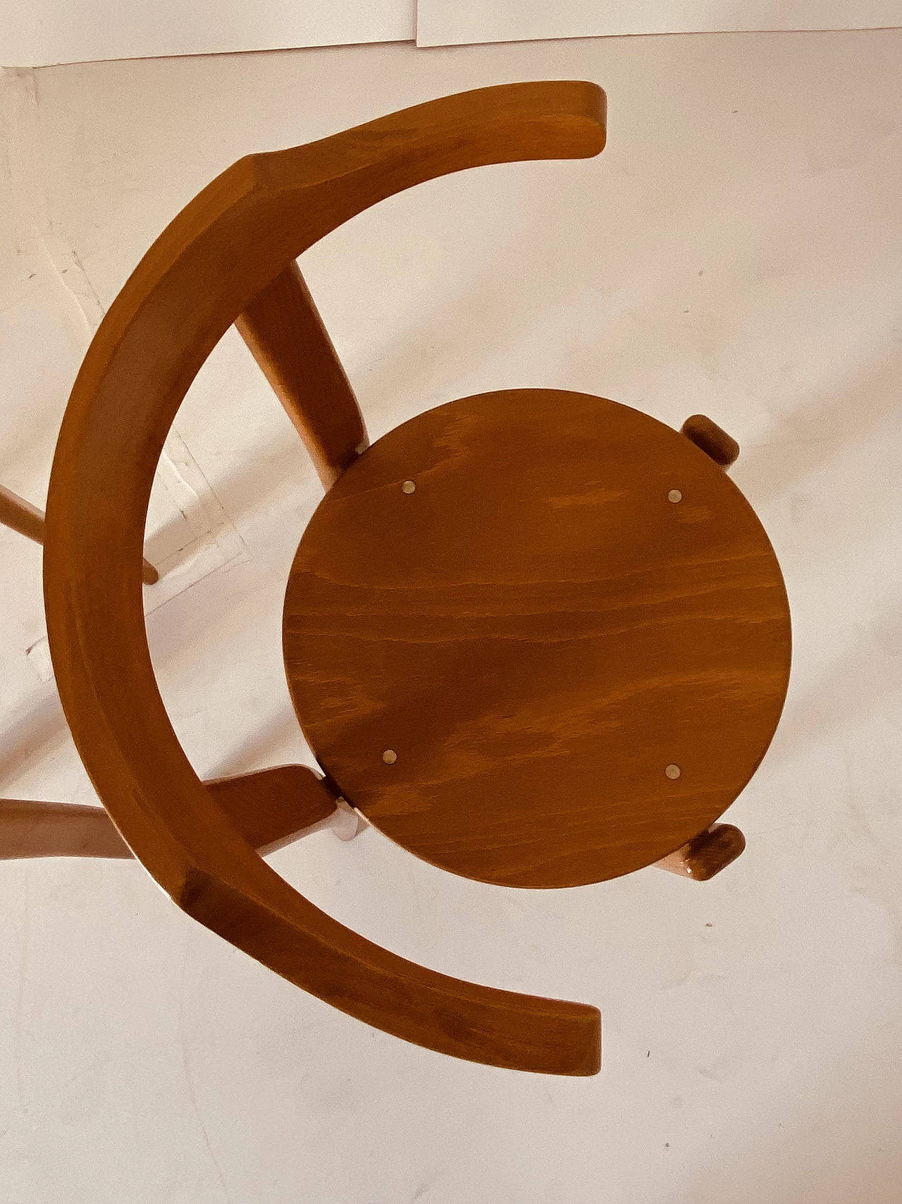 4 Chairs in curved solid beech, 1970s 7