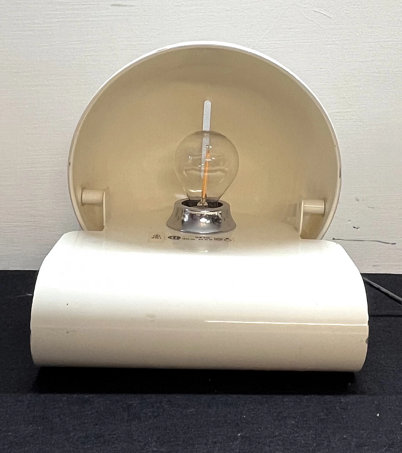 Lampada da tavolo Bugia di Giuseppe Cormio per IGuzzini, anni '70 13