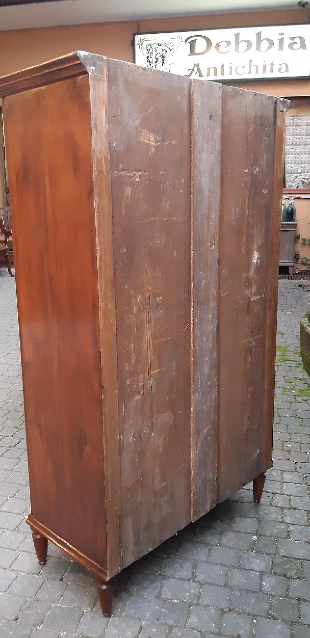 Vetrina Biedermeier in noce, primo '800 1