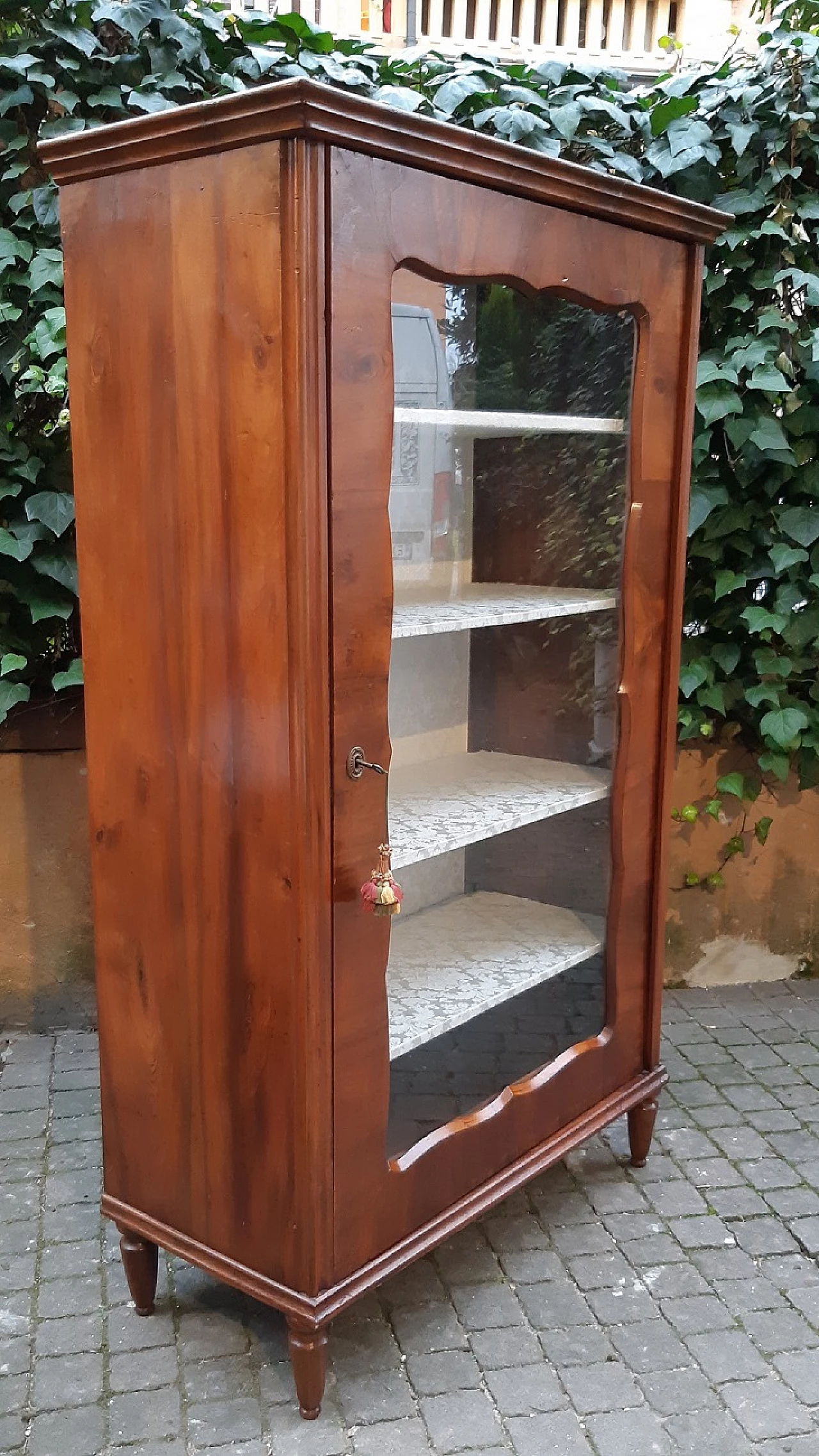 Vetrina Biedermeier in noce, primo '800 5