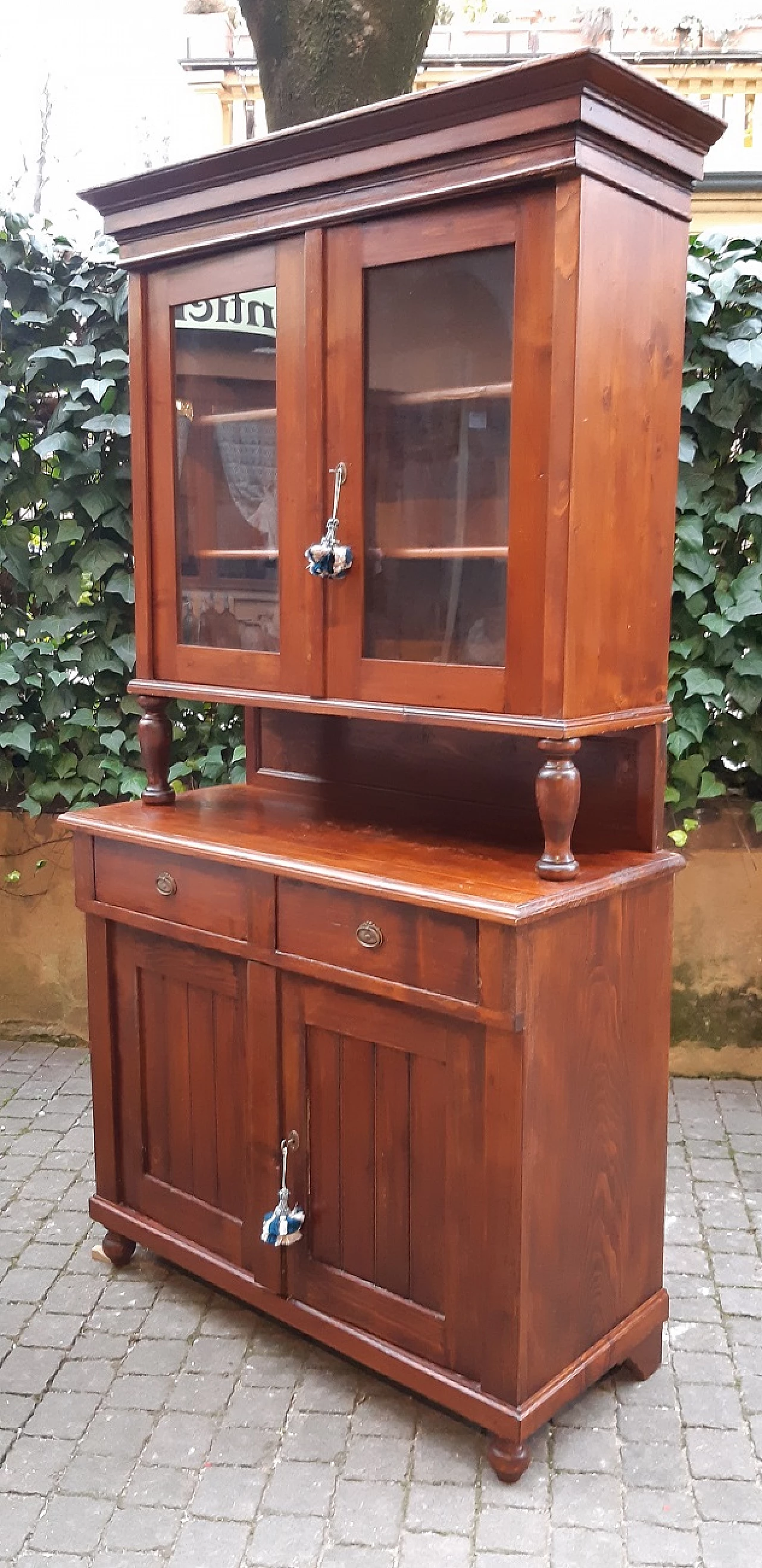 Vetrina a due corpi in legno di larice, '800 1