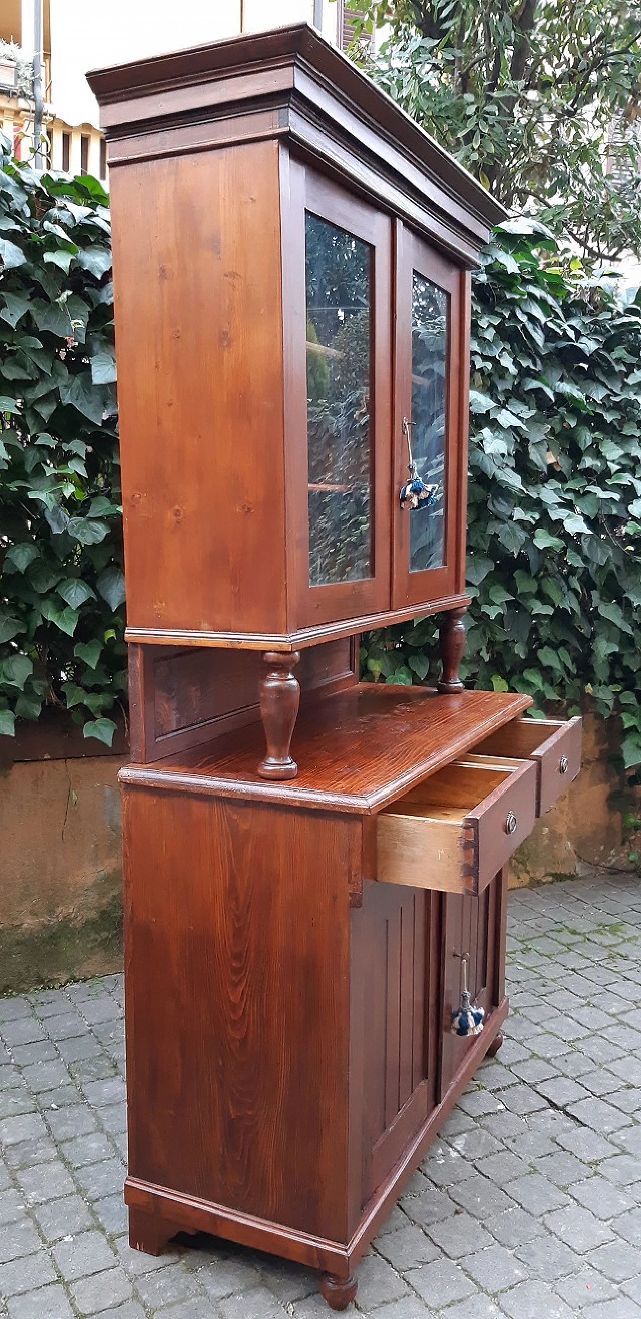 Vetrina a due corpi in legno di larice, '800 2