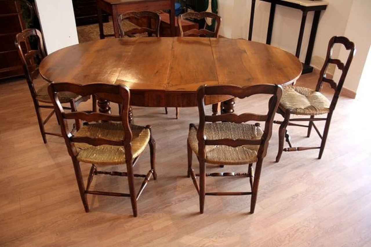 6 Oak chairs and walnut extendable table, 19th century 5