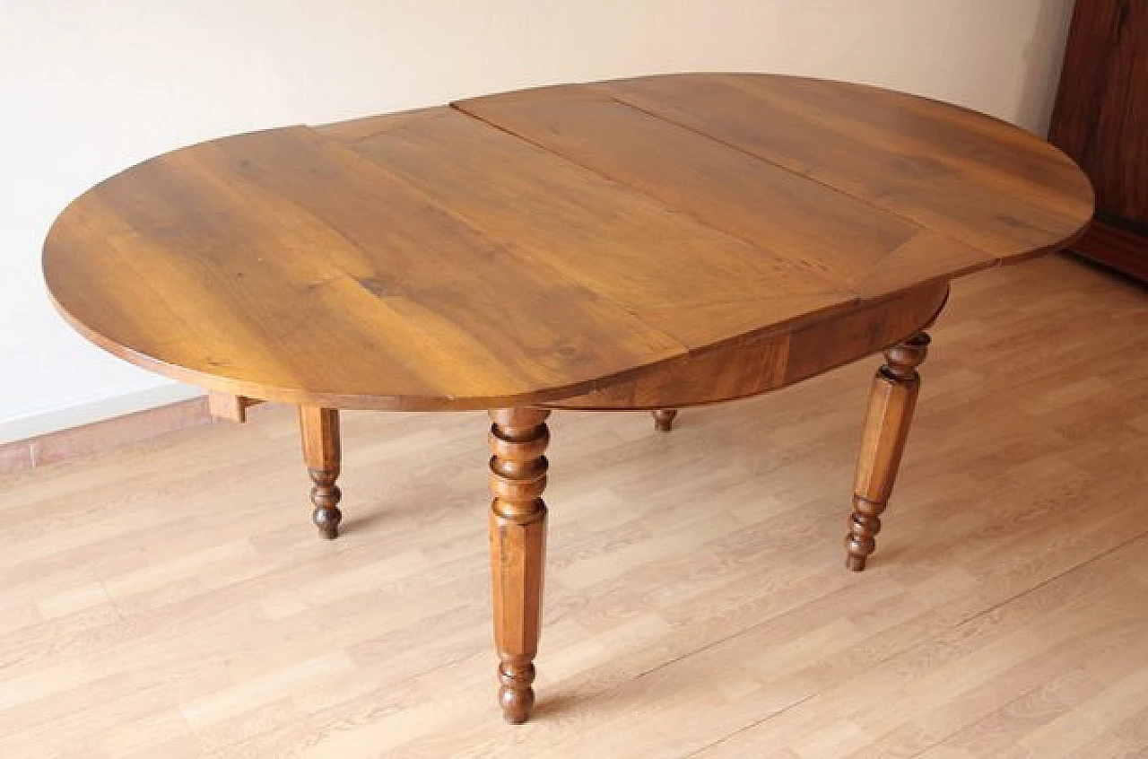 6 Oak chairs and walnut extendable table, 19th century 7