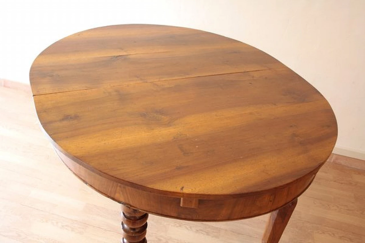 6 Oak chairs and walnut extendable table, 19th century 10