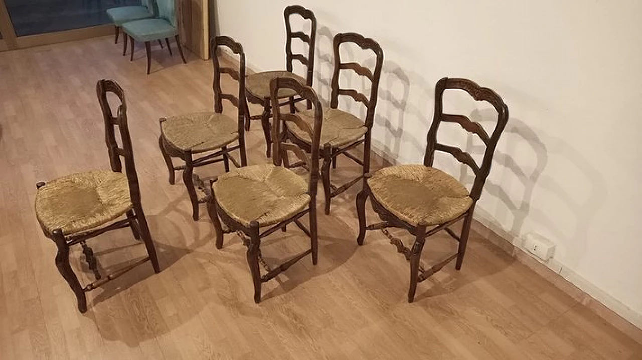6 Oak chairs and walnut extendable table, 19th century 16