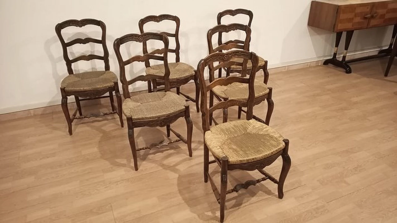 6 Oak chairs and walnut extendable table, 19th century 26