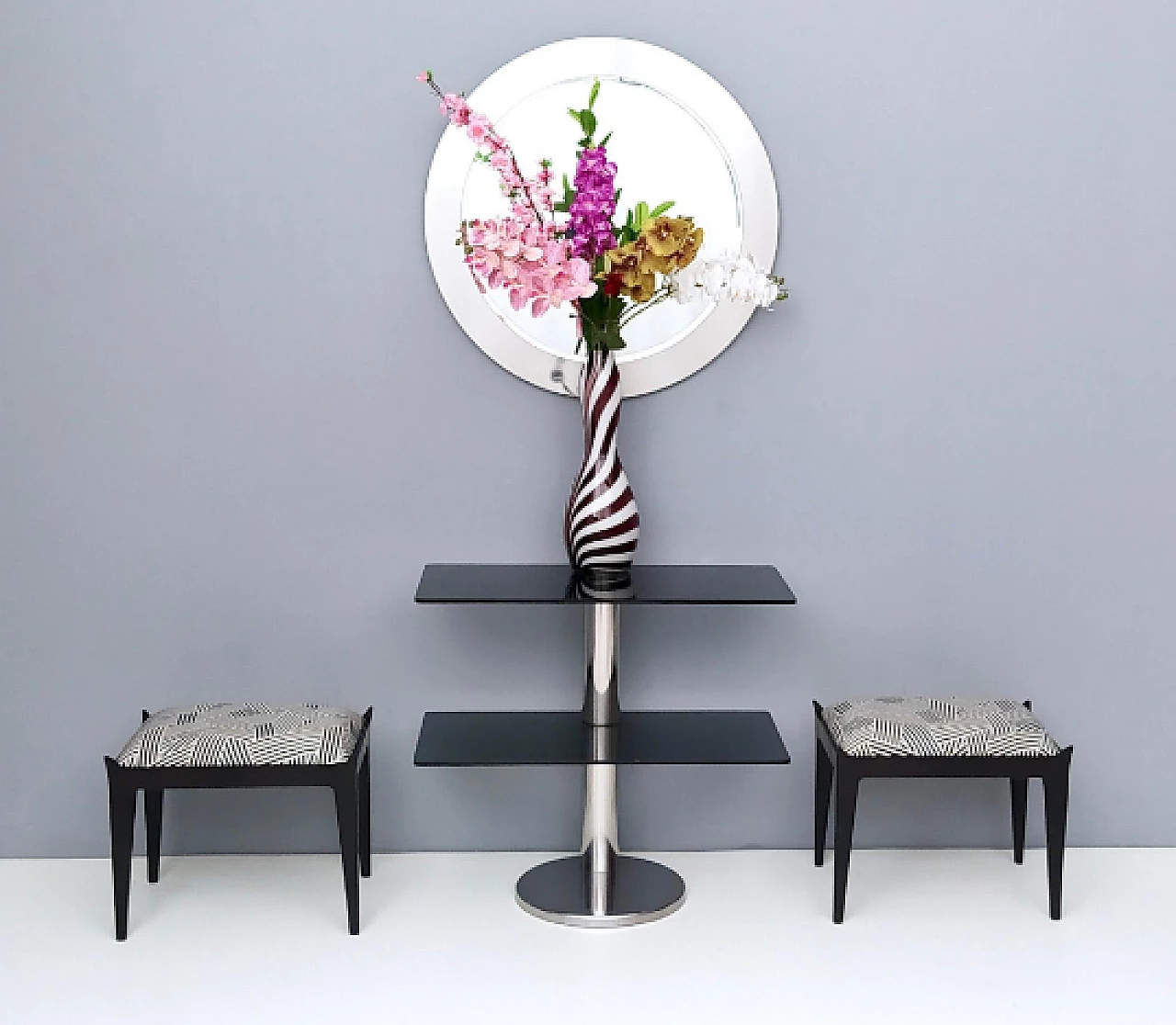 Consolle in metallo cromato con doppio ripiano in vetro fumé, anni '70 3