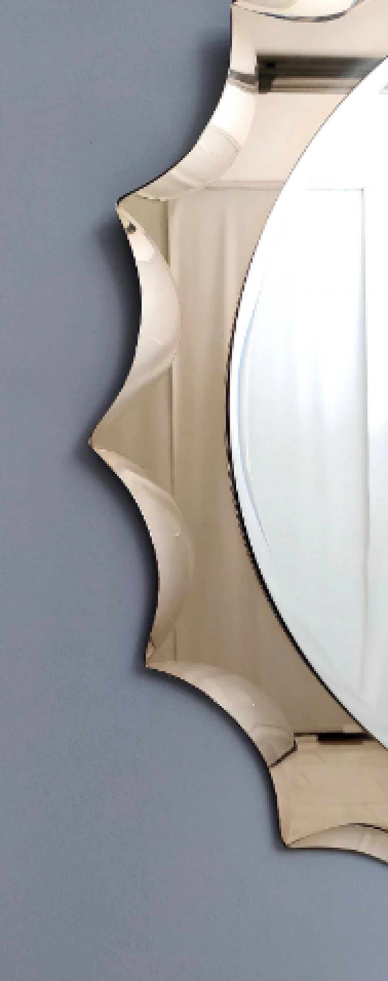 Sun-shaped wall mirror in the style of Cristal Art, 1970s 8