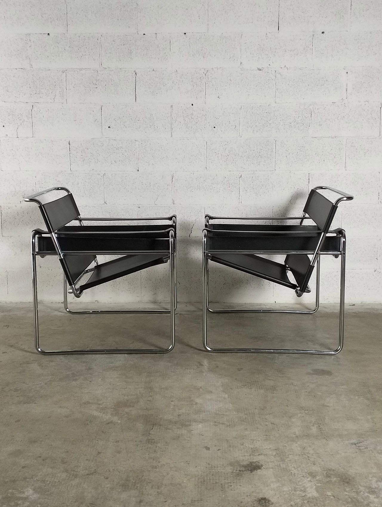 Pair of Wassily B3 brown leather armchairs by Breuer for Gavina, 1960s 14