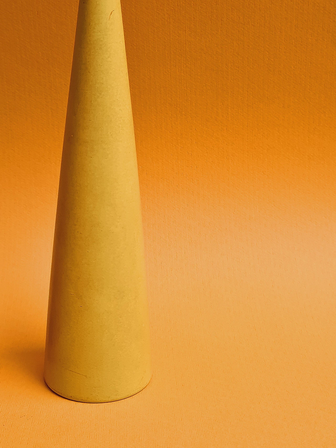 Coppia di porta candele danesi in teak verniciato, anni '60 5