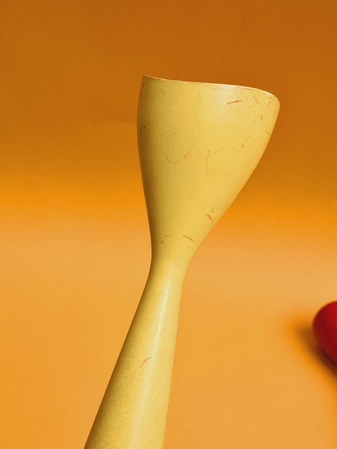 Coppia di porta candele danesi in teak verniciato, anni '60 8