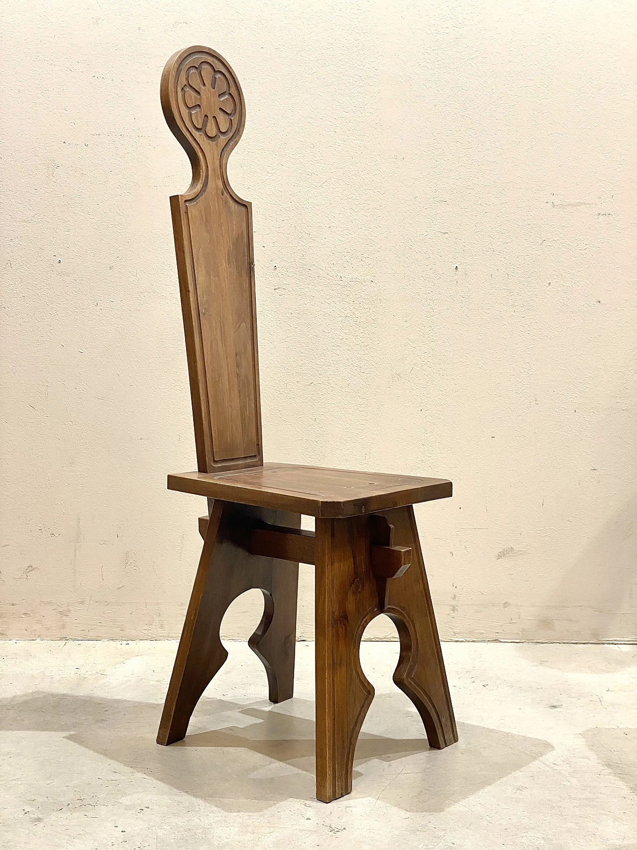 6 Walnut chairs, 1960s 10