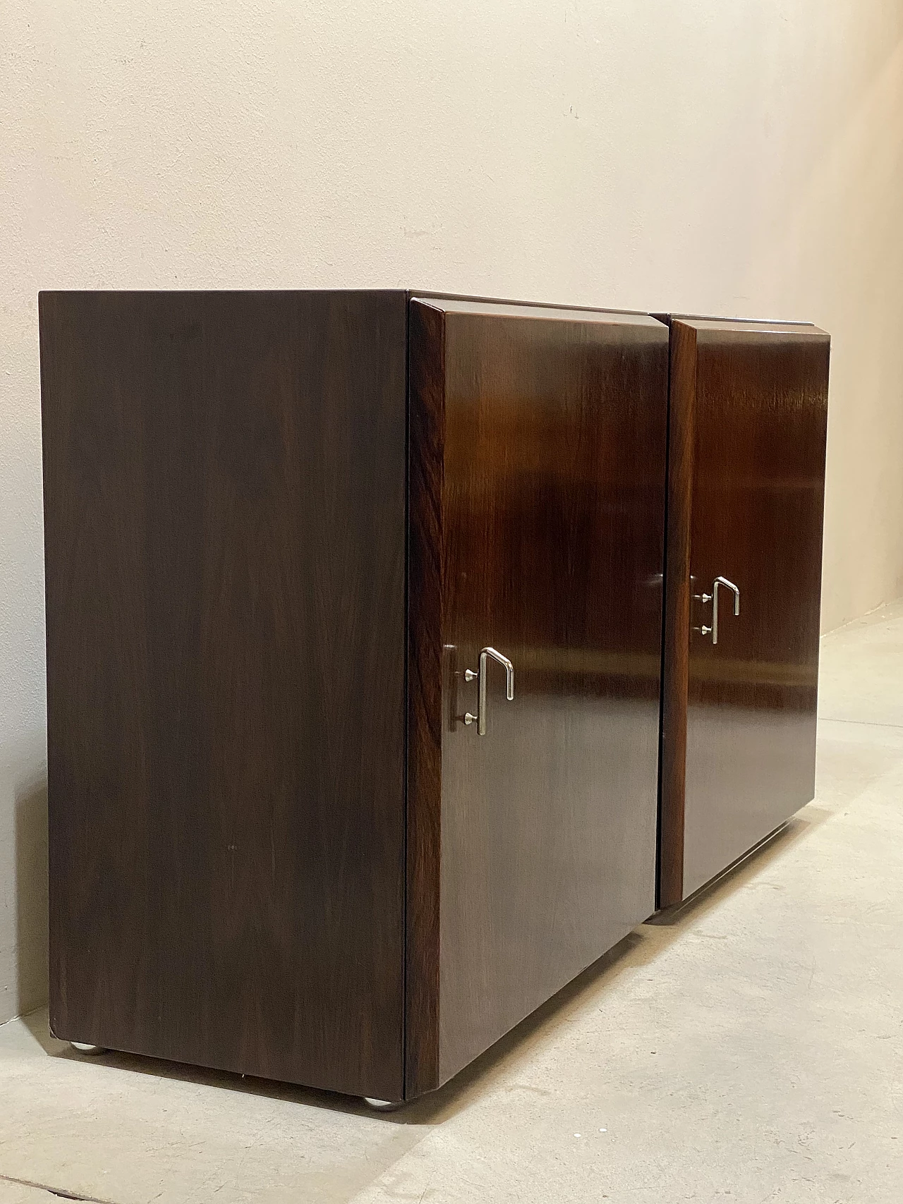 Credenza in palissandro di Vittorio Introini per Saporiti, anni '70 5